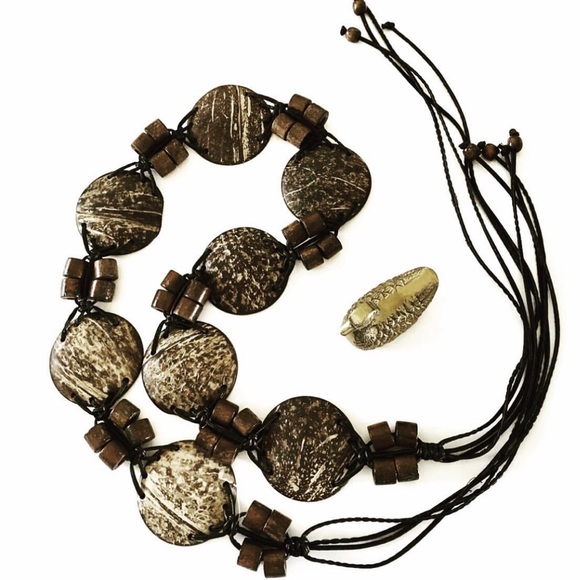 🍒FREE with 3+ items purchased🍒 Unique coconut belt - Picture 1 of 14